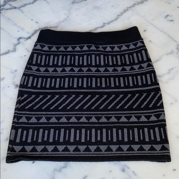 Forever 21 Mini Skirt - Picture 2 of 6